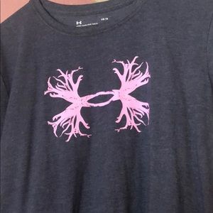 Under armor t shirt large